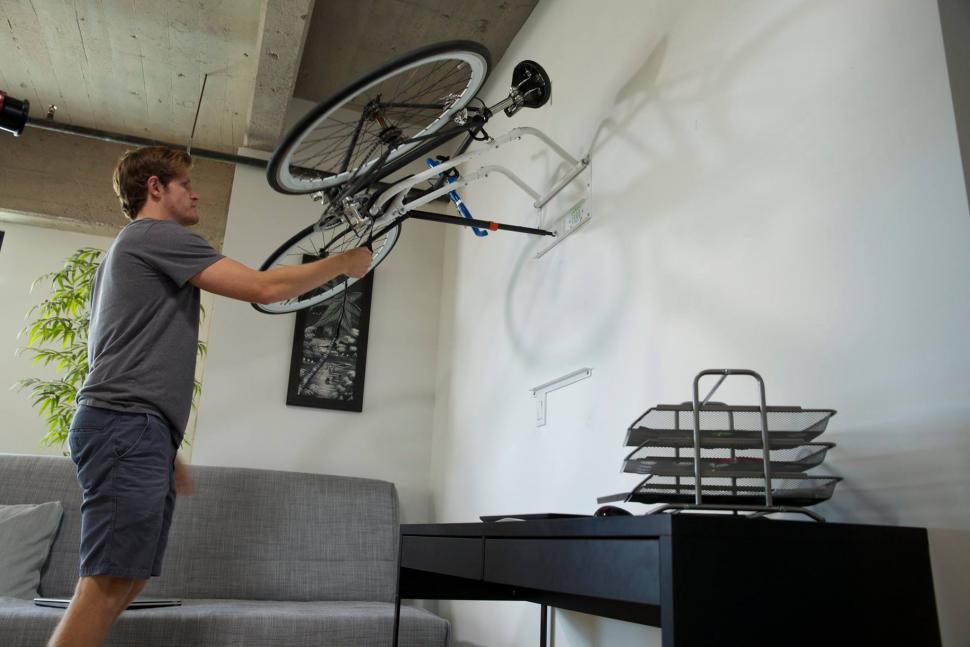 Save storage space with the Zero Gravity Rack, now on Kickstarter road.cc