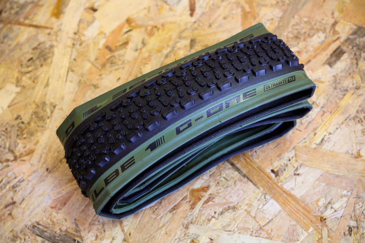 Schwalbe G-One Ultrabite Performance Line Folding Gravel Tyre 700x38C