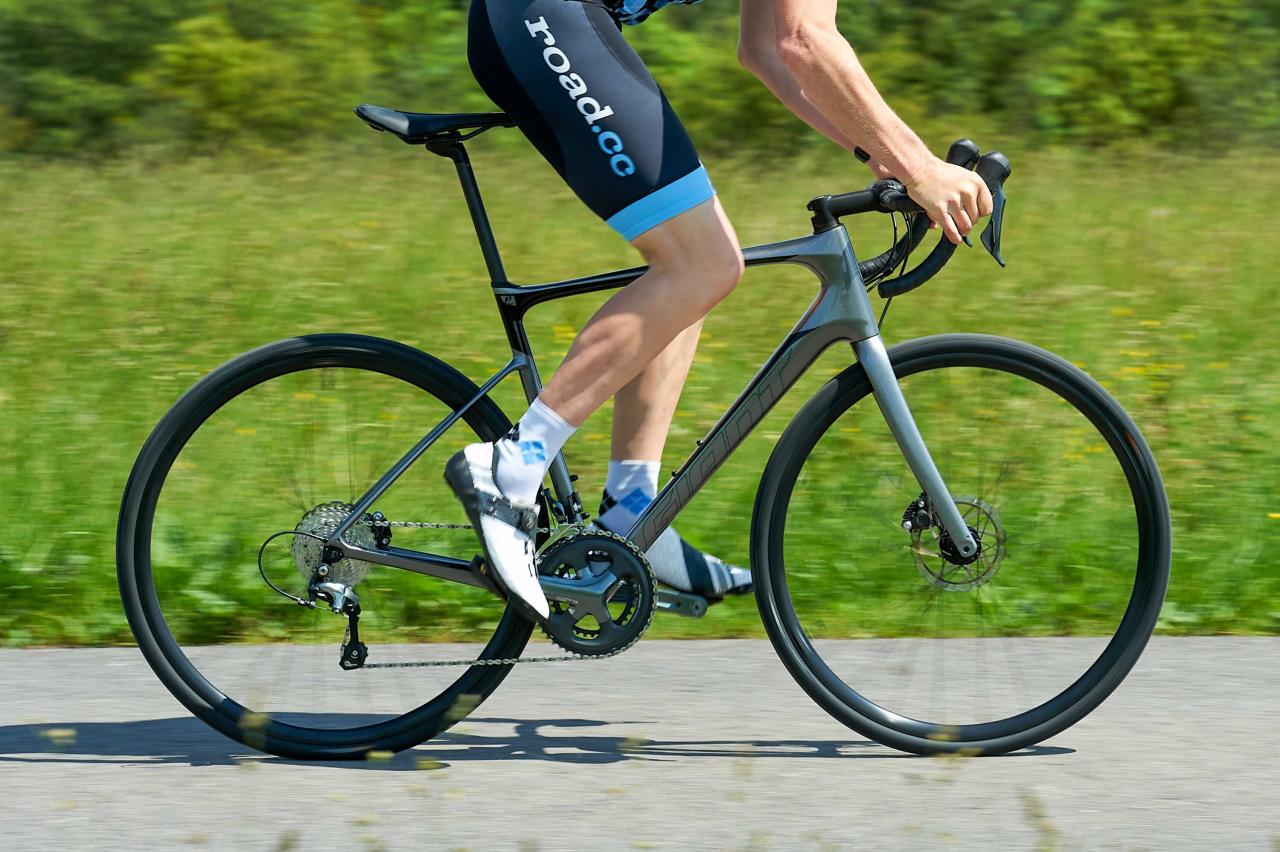 Review Giant Defy Advanced 3 21 Road Cc