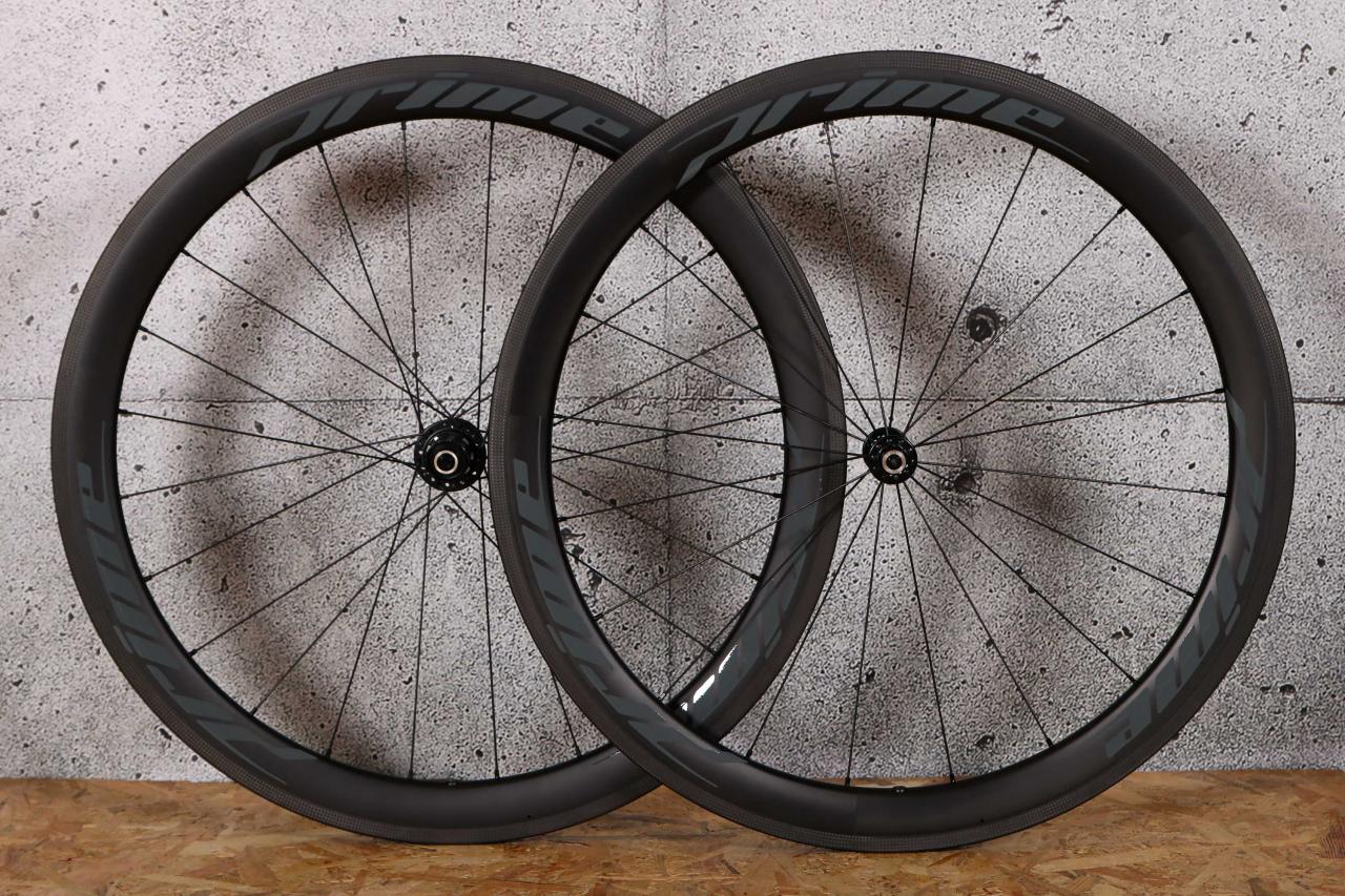 Carbon store clincher wheelset