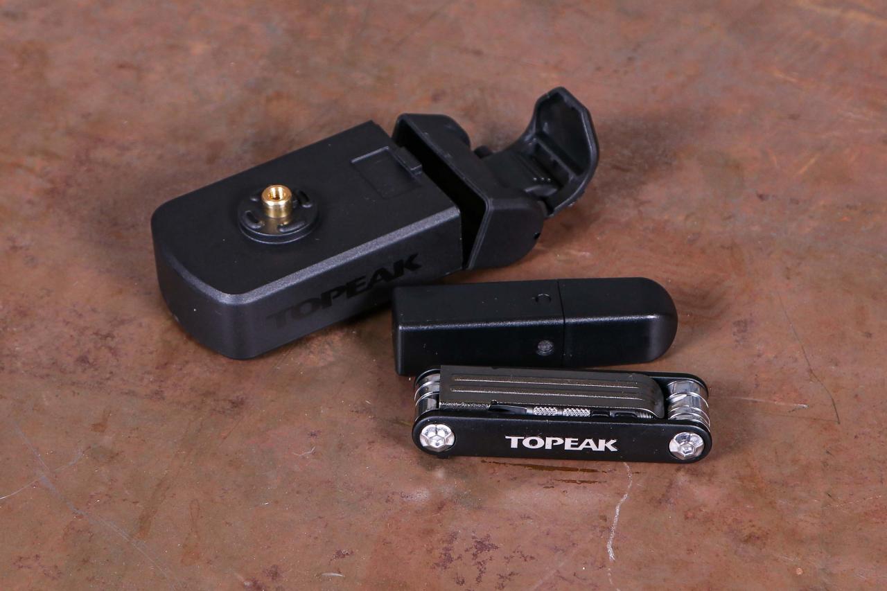 Review: Topeak Ninja Master+ Toolbox T11 | road.cc