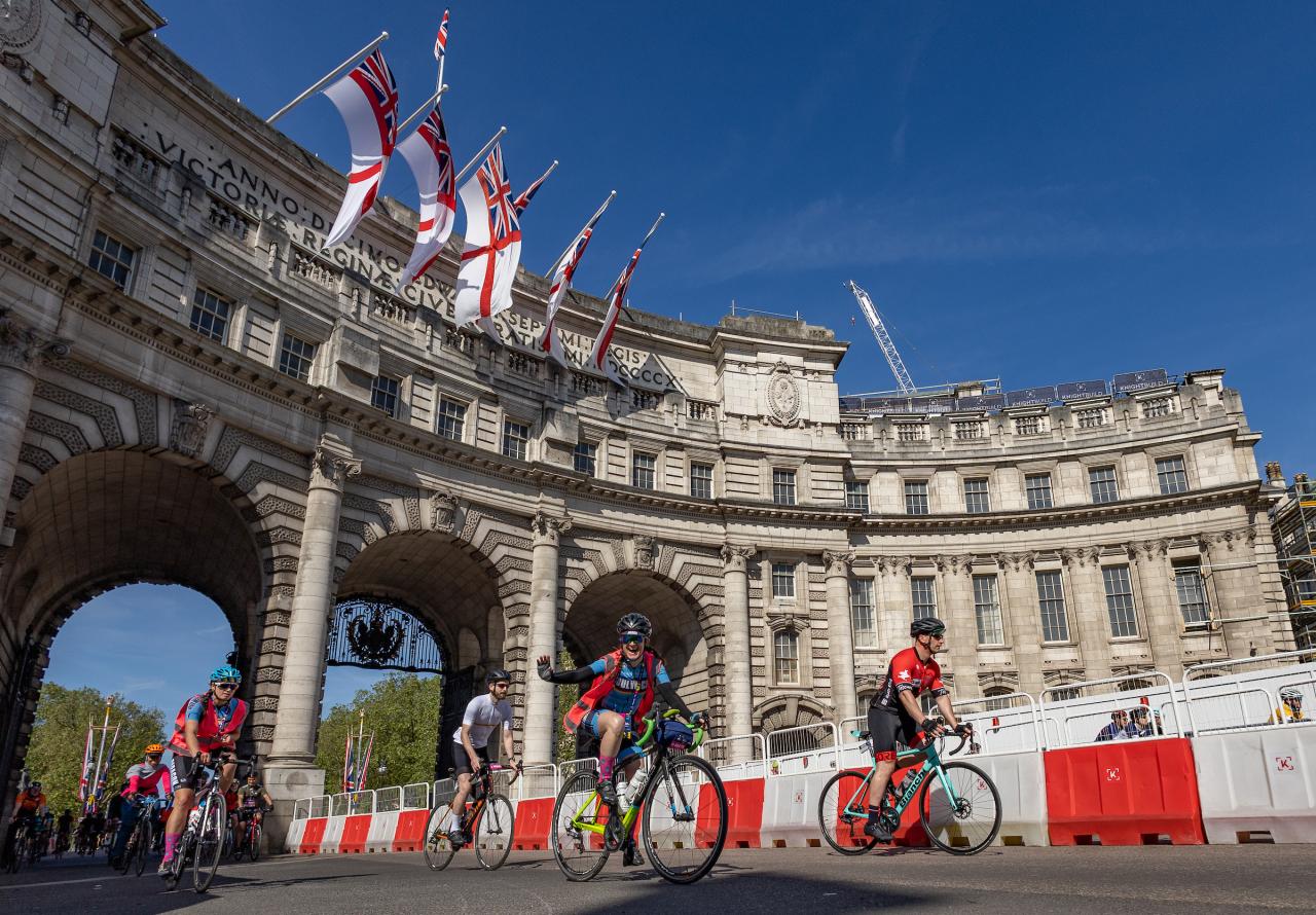 Tony Blackburn insists joke idea to replace RideLondon with event for  car owners wasn't a serious suggestion