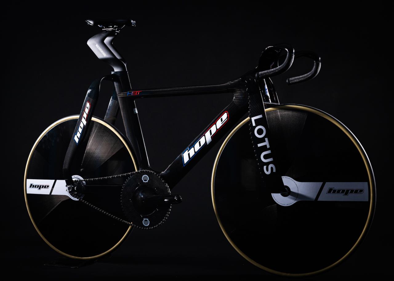 Lotus and Hope reveal new British Olympic track bike what s going