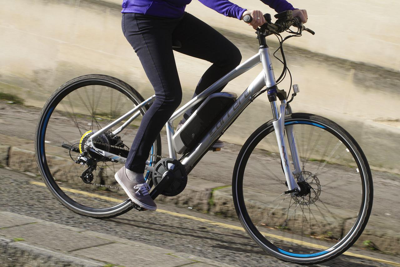 electric bike with stabilisers