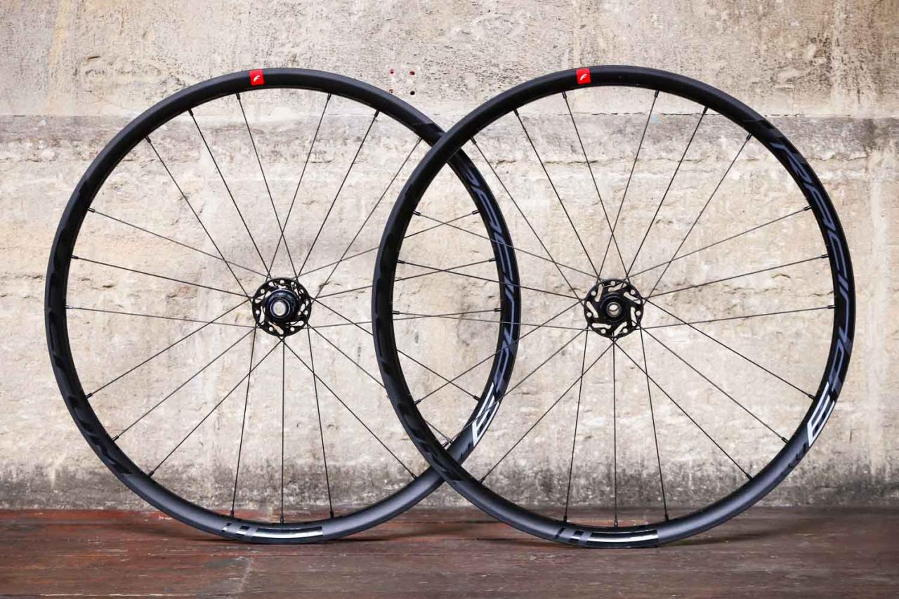 moordenaar verkenner tabak Review: Fulcrum Racing 3 DB Wheelset | road.cc