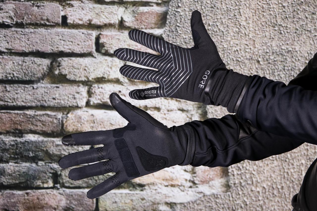 Review: Gore C3 Gore-Tex Infinium Stretch Mid Gloves | road.cc