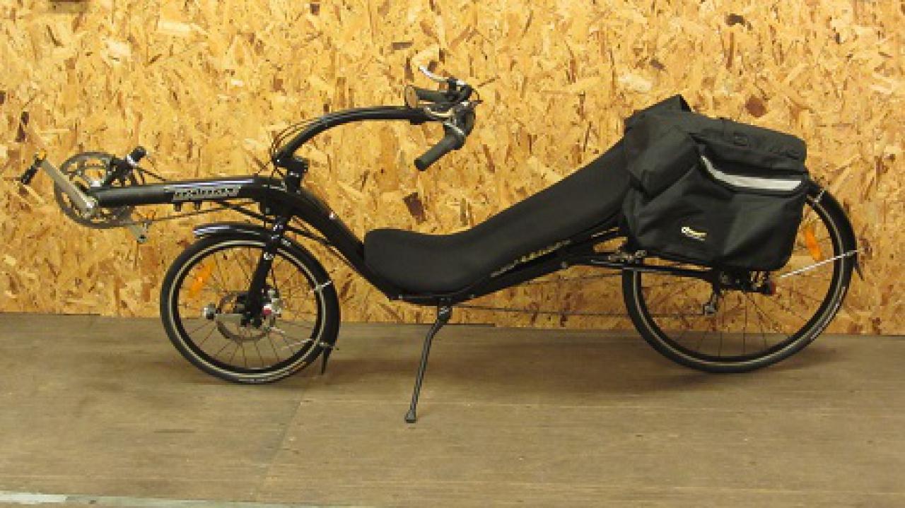 recumbent road bicycle