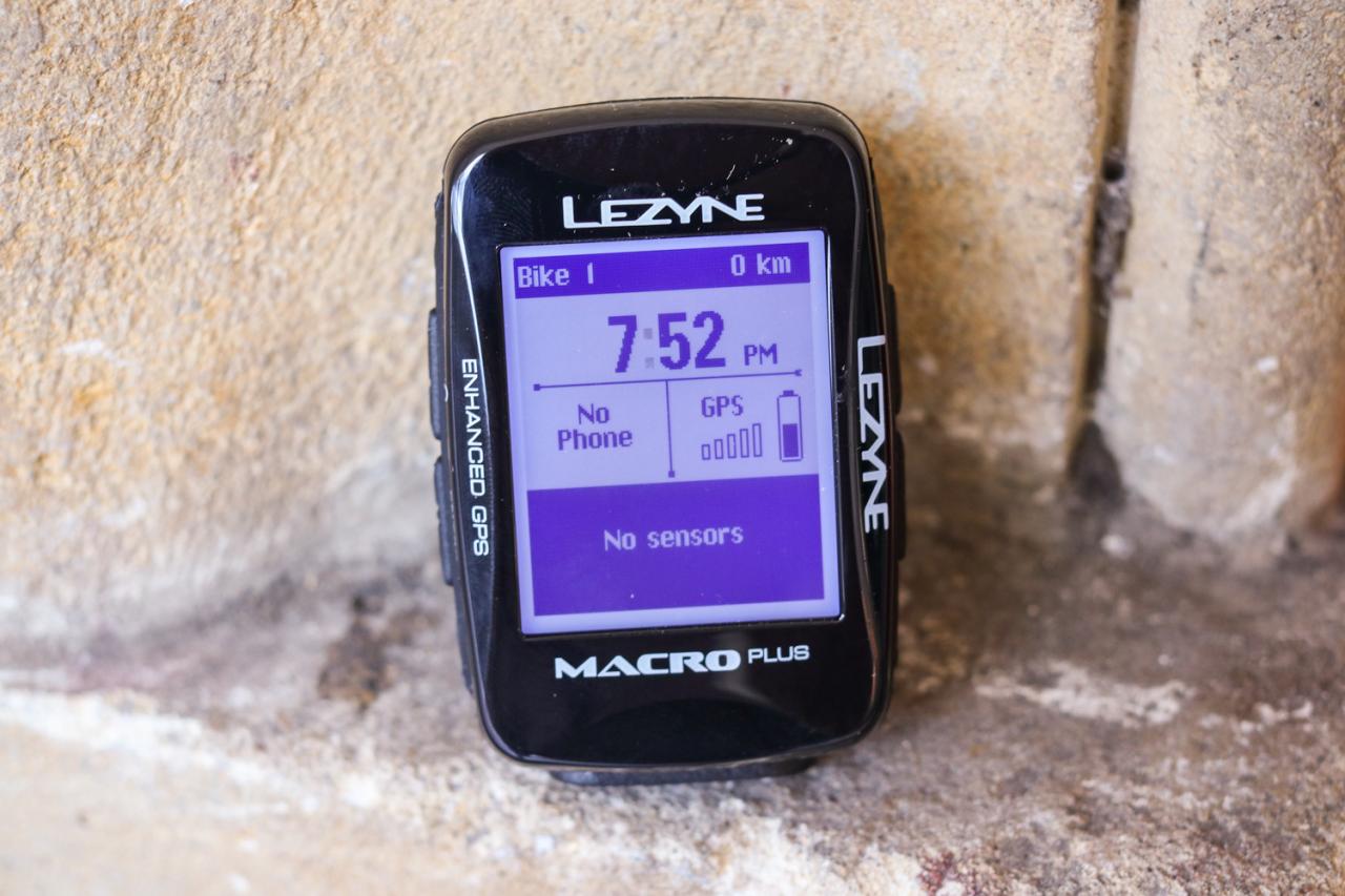 Lezyne store macro gps