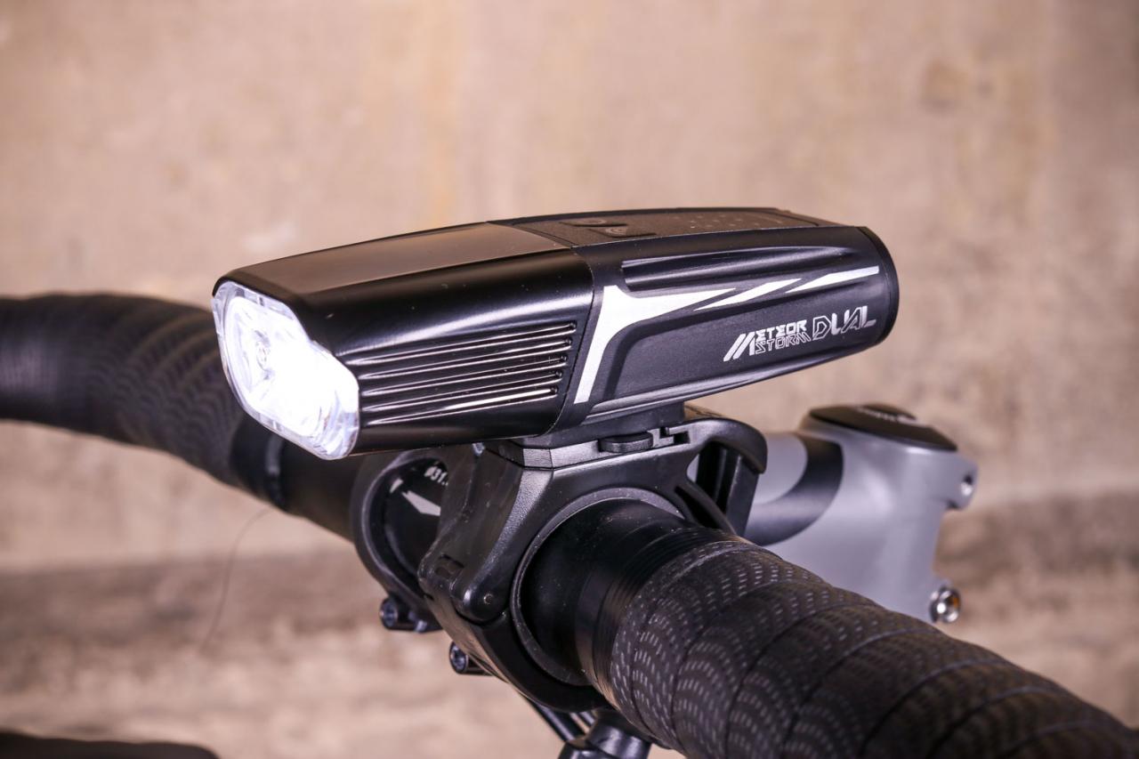 Review: Moon Meteor Storm Dual front light | road.cc
