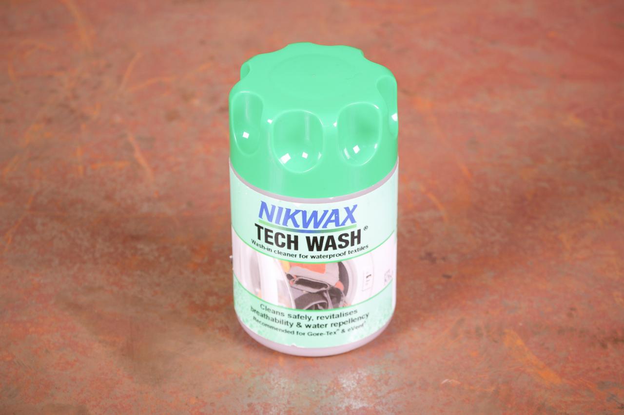 Nikwax Tech Wash / TX.Direct Wash-In Set