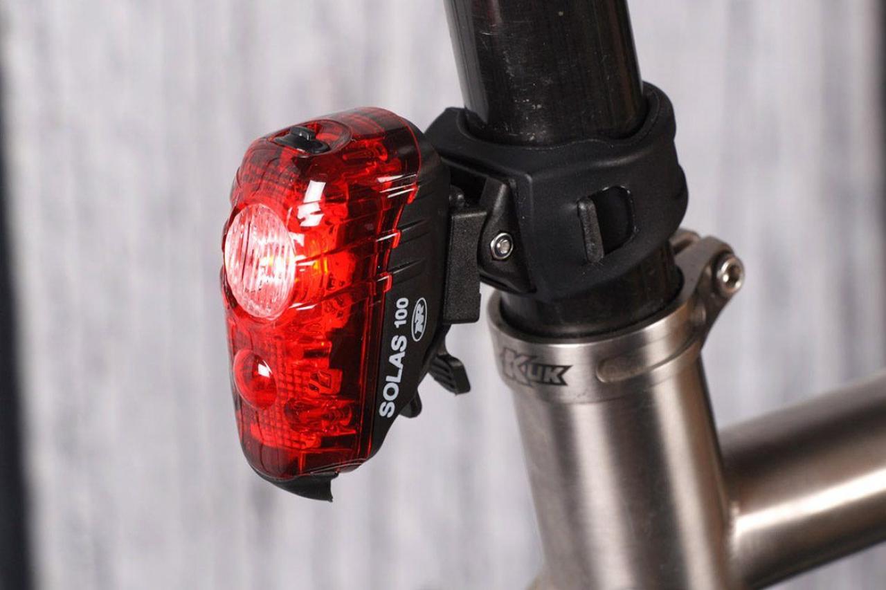 solas 100 rear bike light