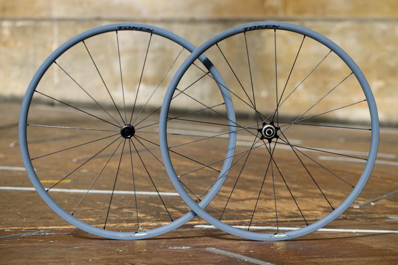 Token on sale gravel wheelset