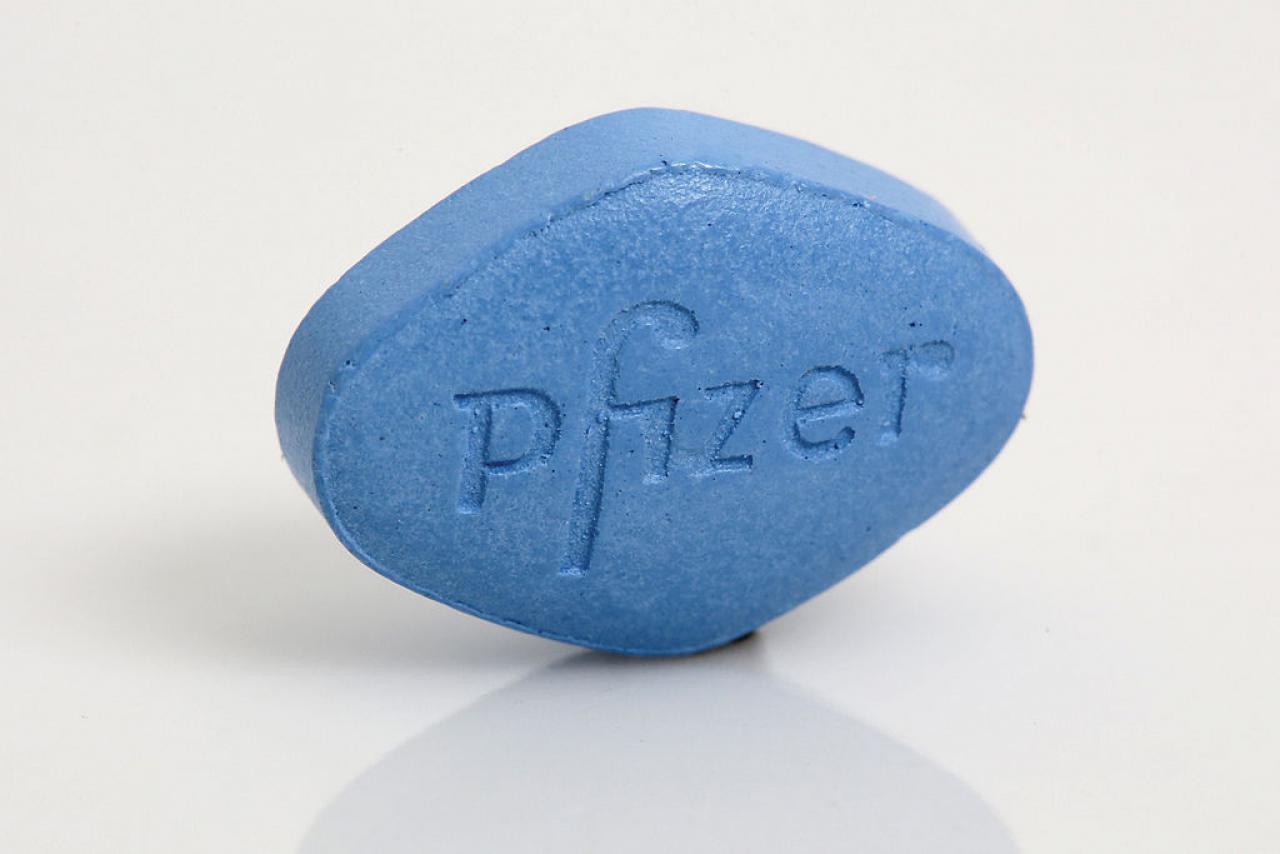 Team Sky reported to have tested whether Viagra helps riders' endurance