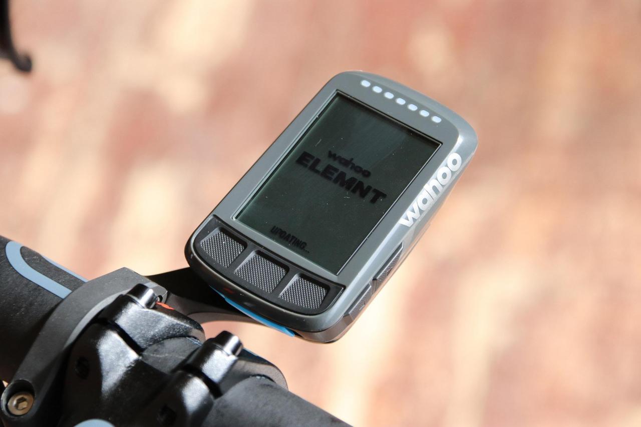 wahoo elemnt bolt compatible with garmin sensors