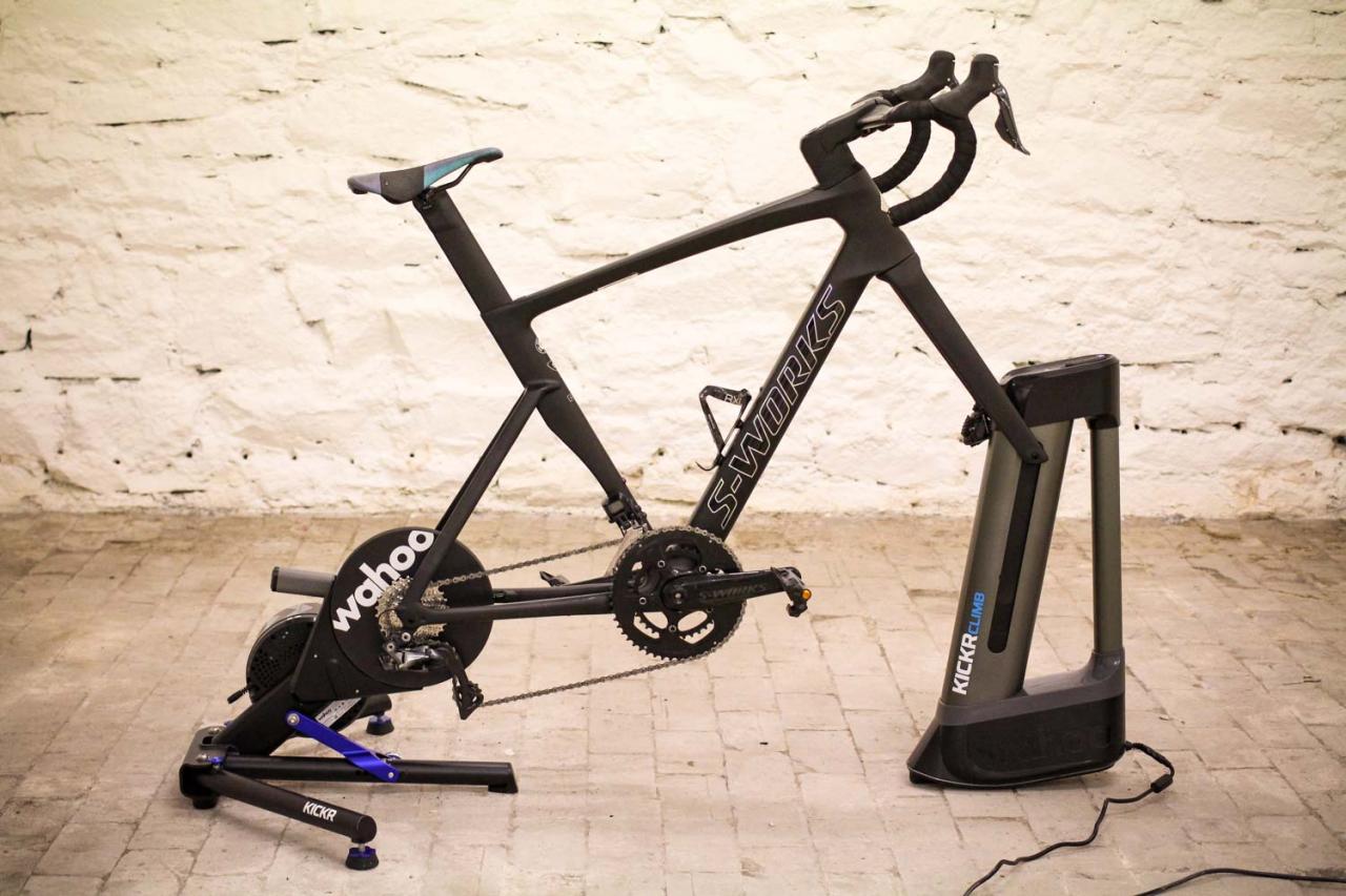 Review Wahoo KICKR CLIMB Indoor Grade Simulator road.cc