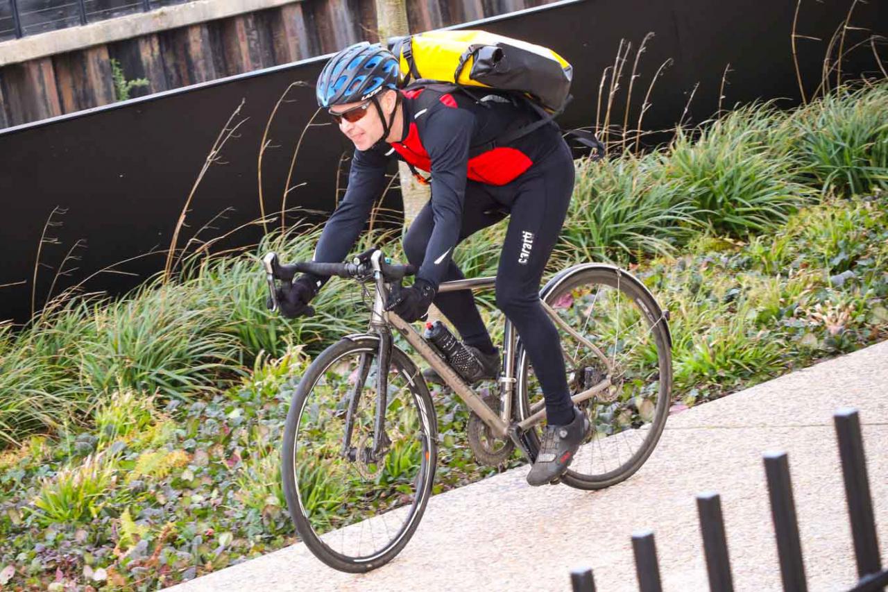 cycling in wind