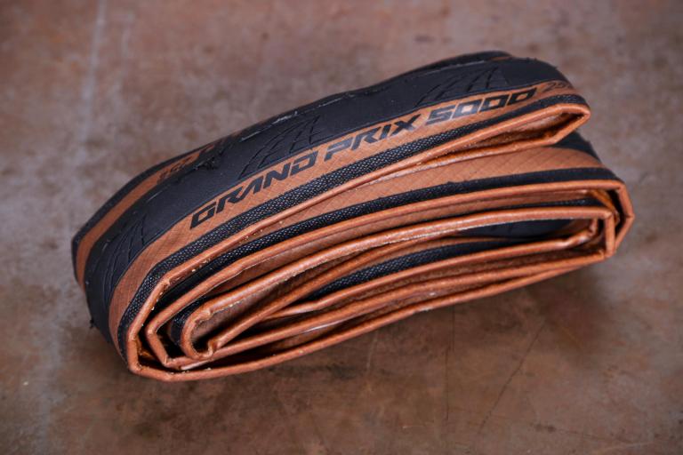 Fastest clearance clincher tyre