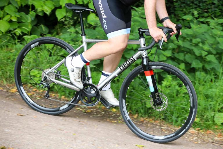 Tifosi Rostra Disc Tiagra bike ridden by a man in cycling shorts