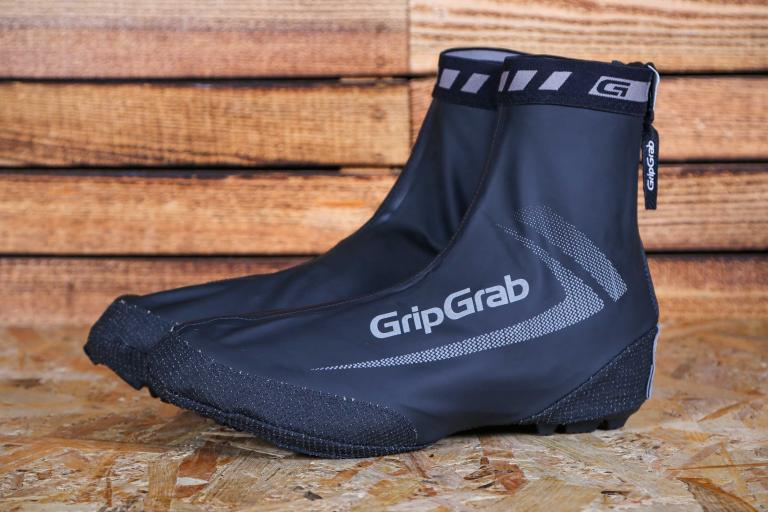 Review: Sealskinz Waterproof Cycle Over Sock | road.cc
