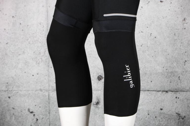 Review Endura Thermolite Full Zip Legwarmers road.cc