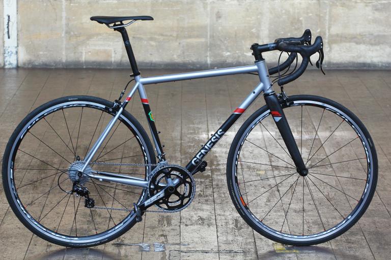 genesis road series bike