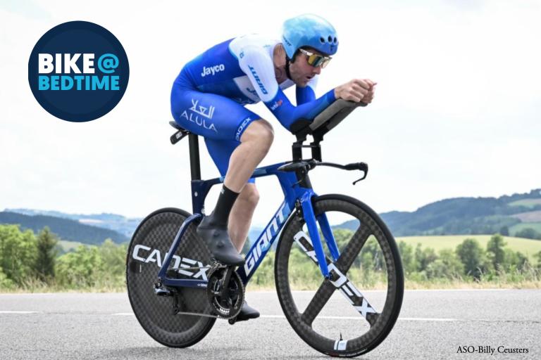 One of the only rim brake bikes left in the Tour de France peloton! Check out the Giant Trinity TT bike