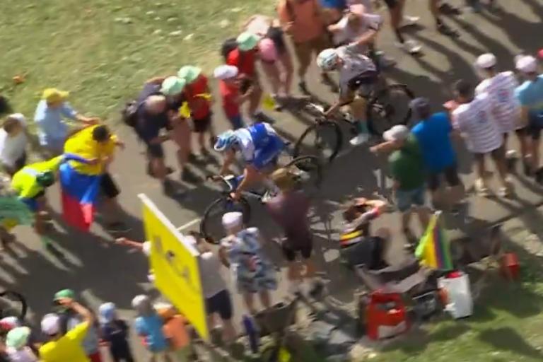 “Respect the riders”: Pello Bilbao receives “outrageous” warning after punching spectator during Tour de France stage