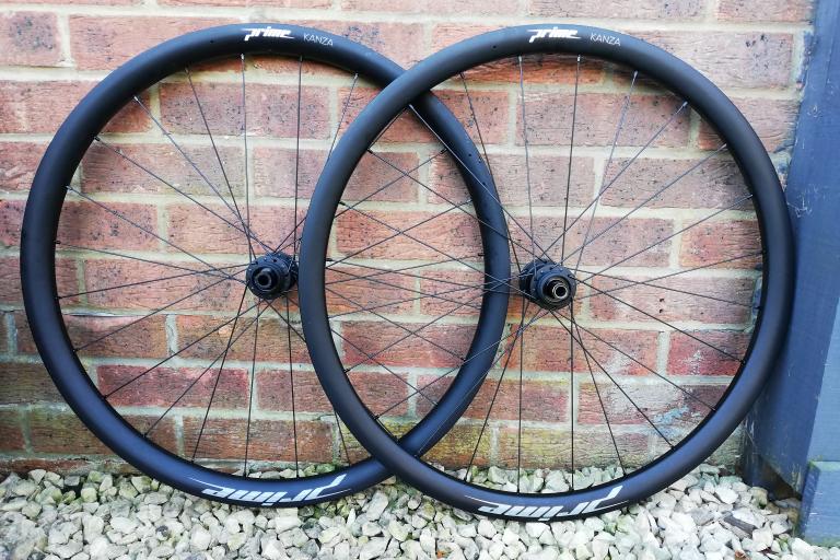 Review: Bontrager Aura 5 wheels | road.cc