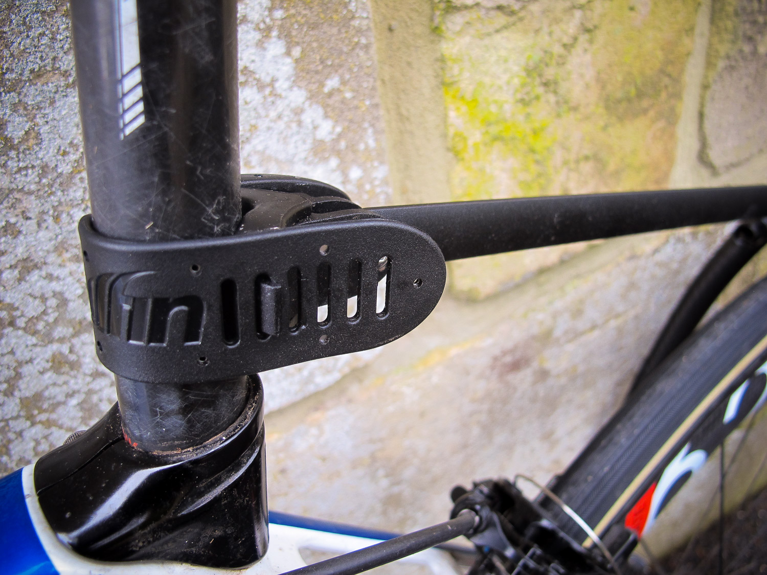 tailfin t1 carbon pannier rack