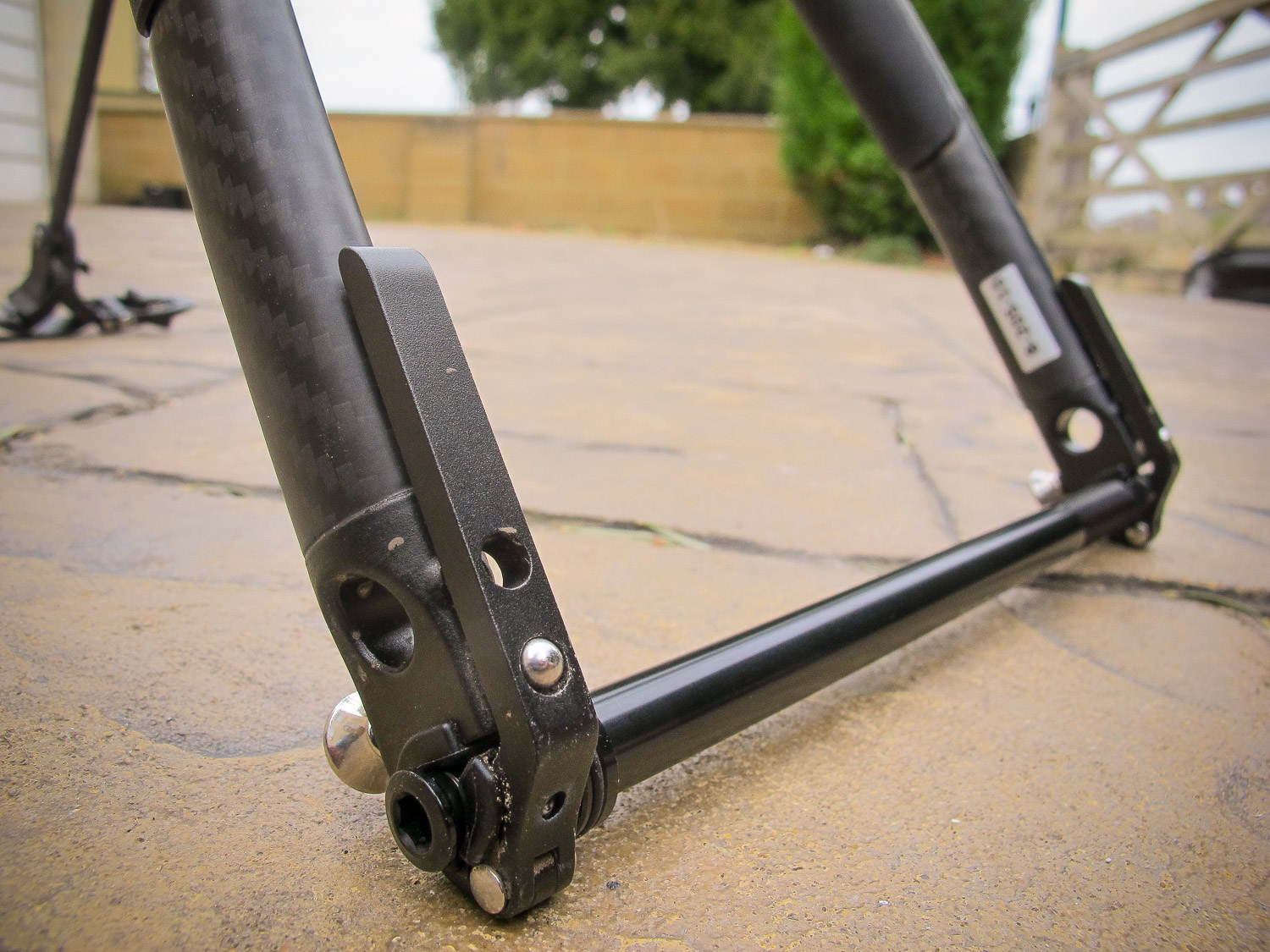 tailfin t1 carbon pannier rack