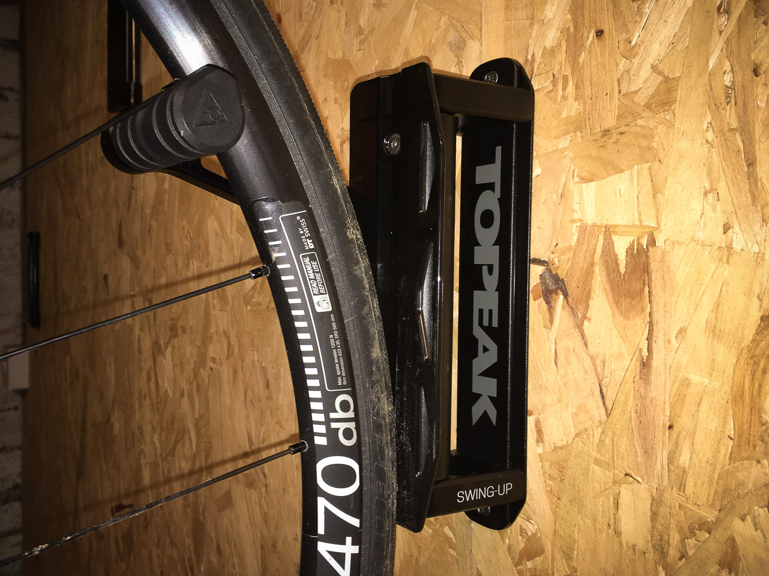 topeak bike hanger