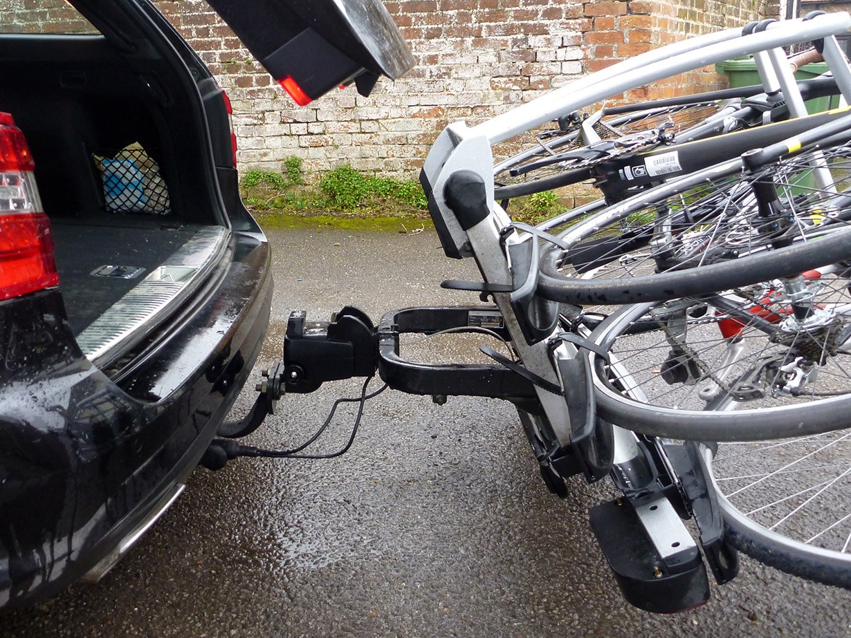 bicycle tow bar rack