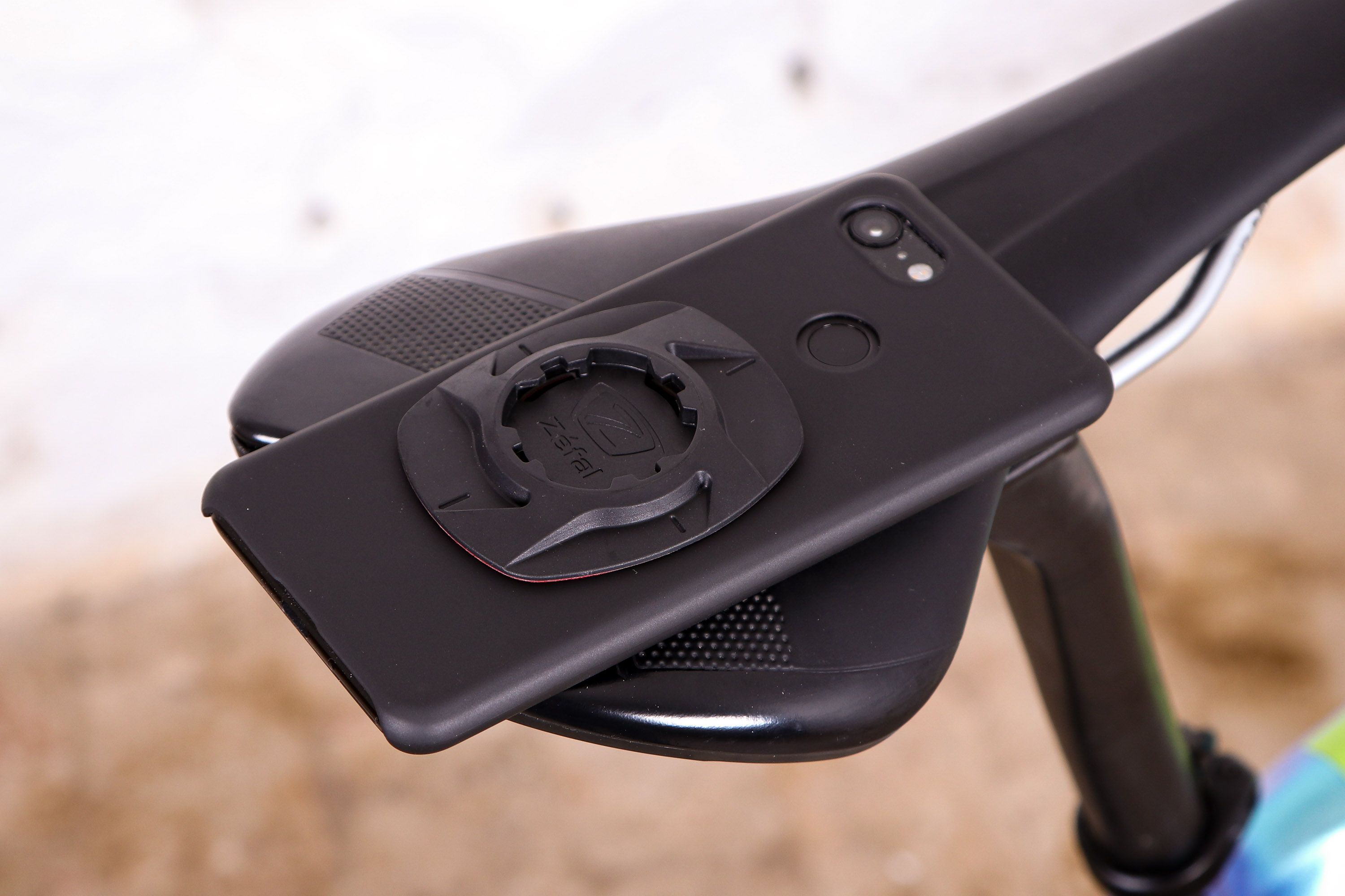 badge Verloren hart uitrusting Review: Zefal Universal Smartphone Adaptor Bike Kit | road.cc