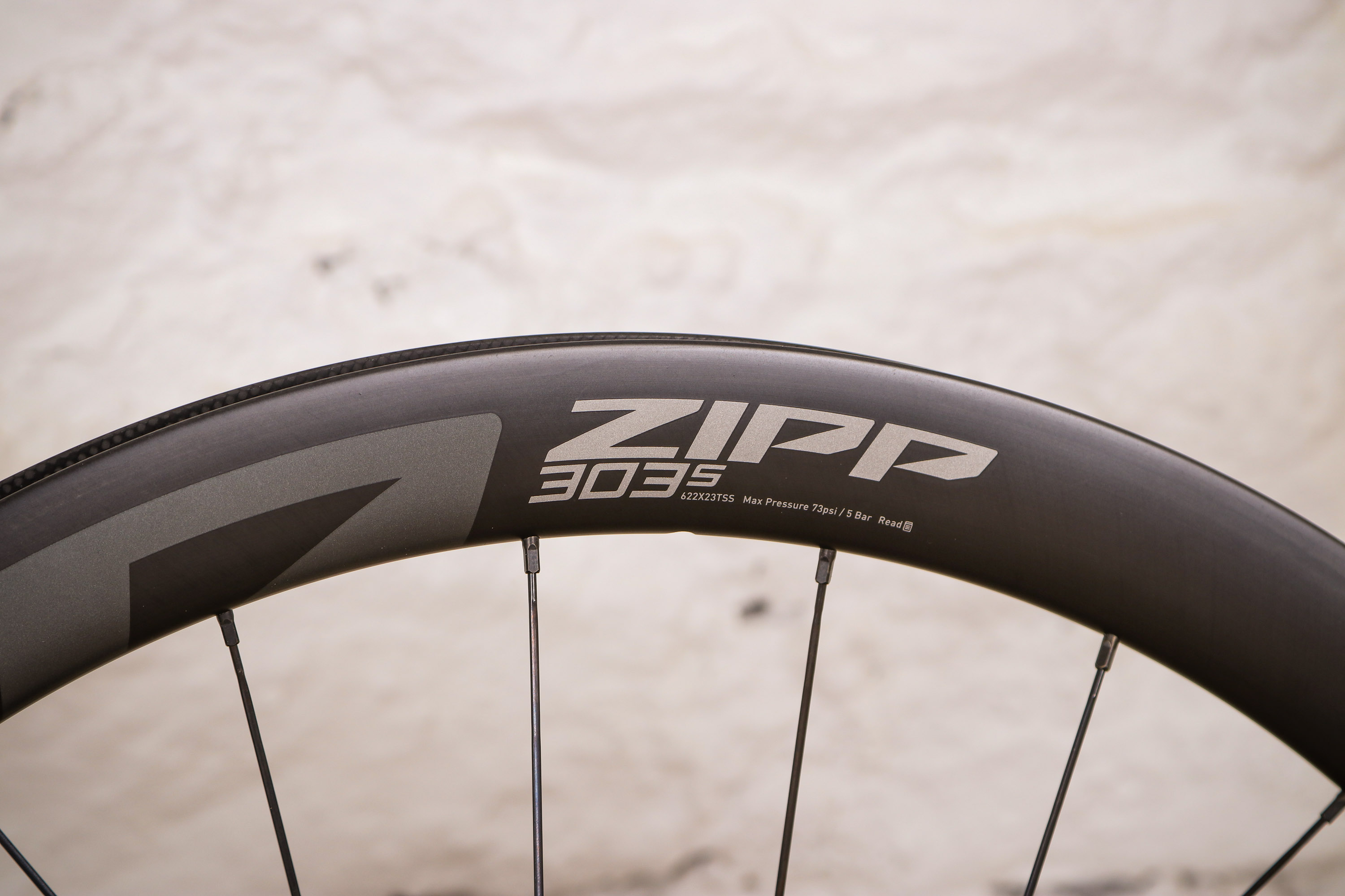 zipp bike wheel