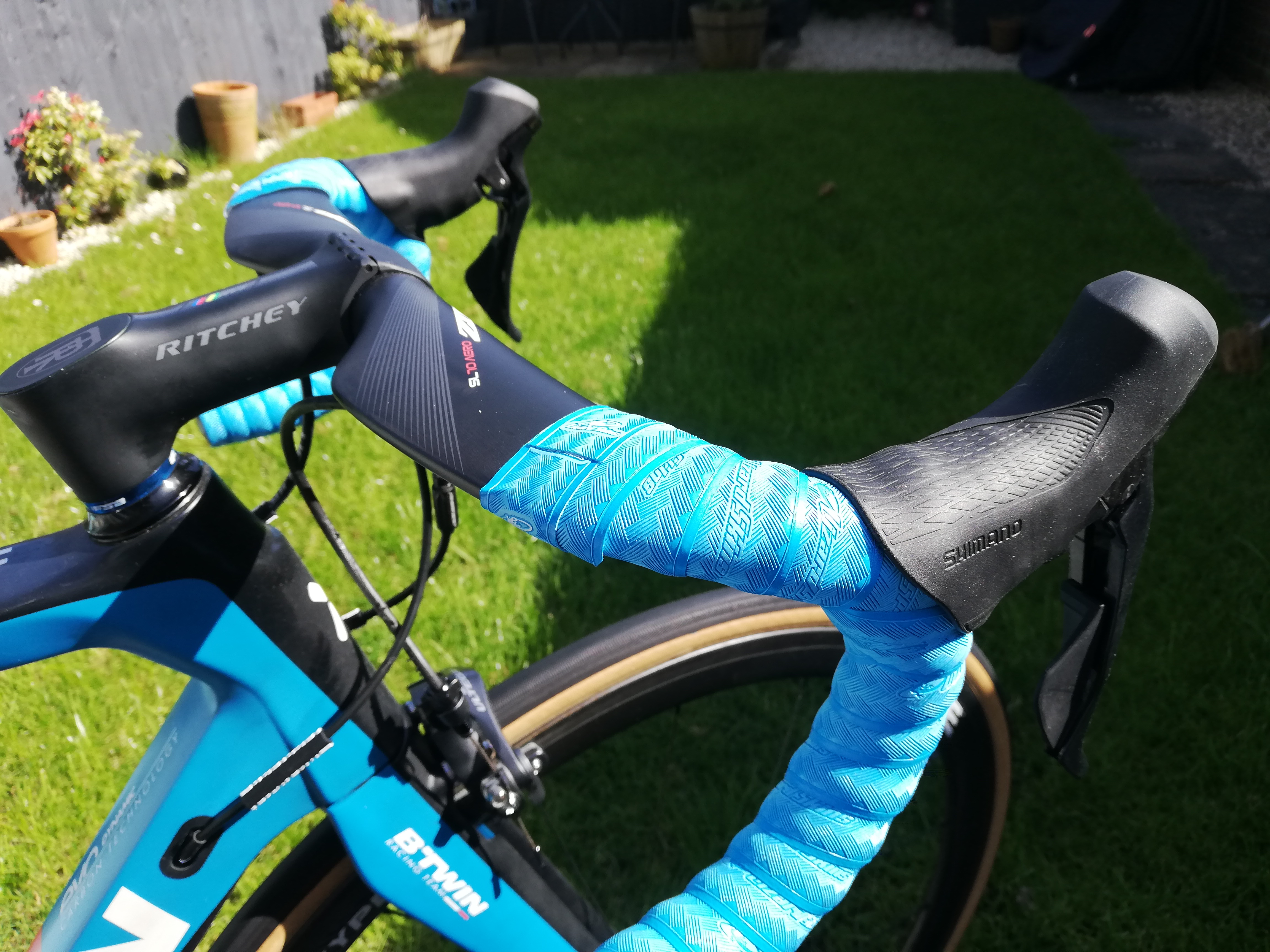 aero bars on endurance bike