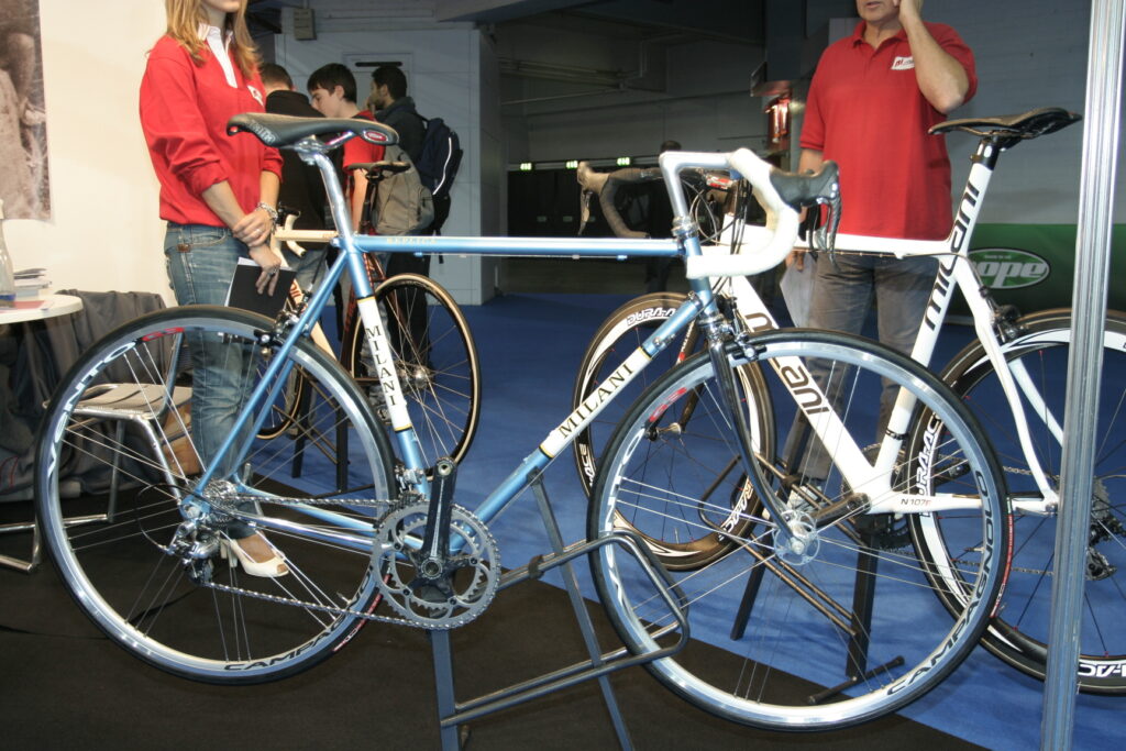 Milani Replica Cycle 08