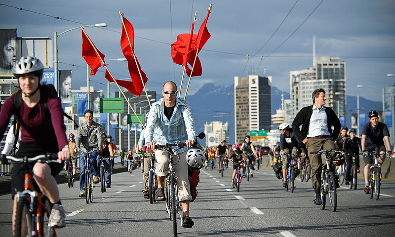 Critical Mass Vancouver © Tavis Ford