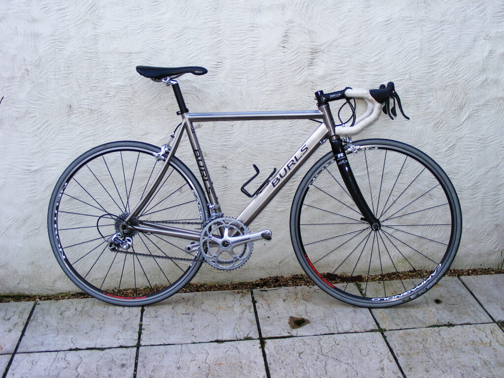 Burls Ti road frame