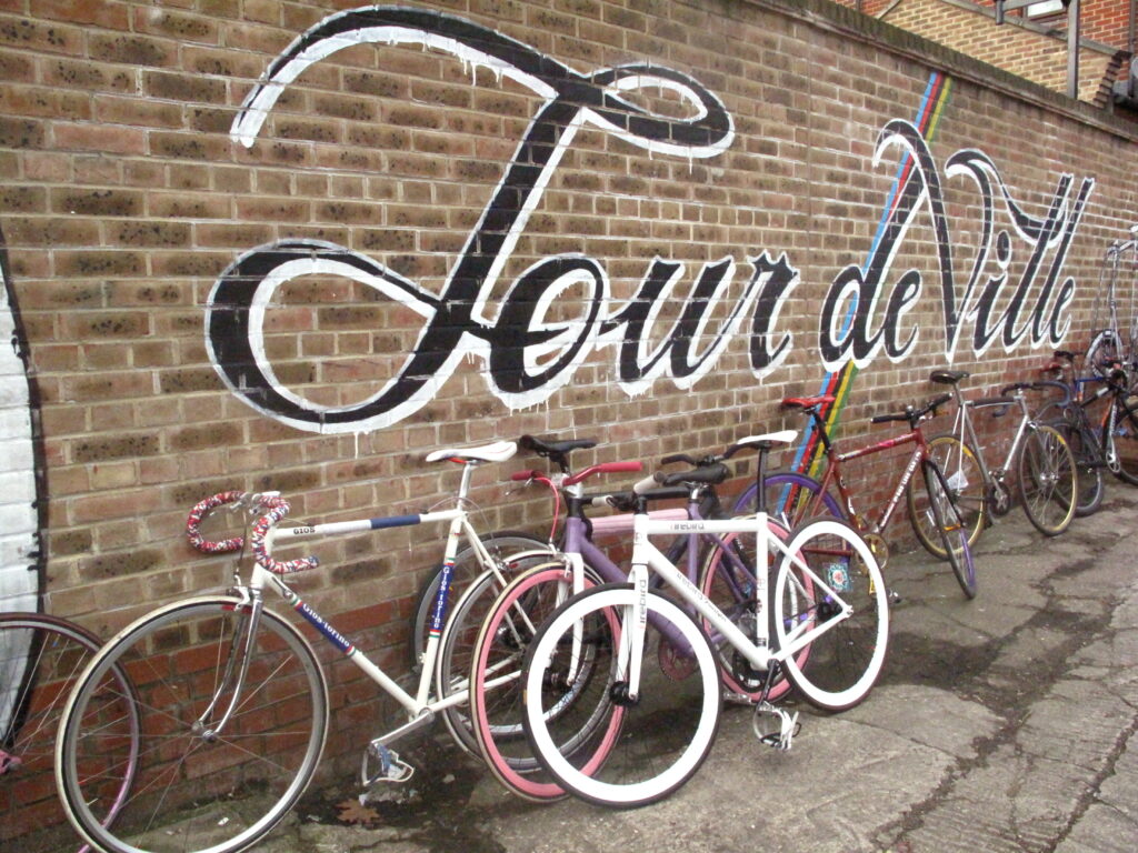 Tour de Ville, London Fields Starting point.