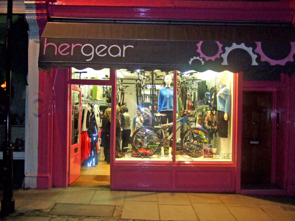 Her Gear launch 005