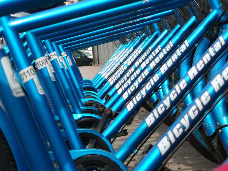 Bike hire bikes (pic by jezzzer)