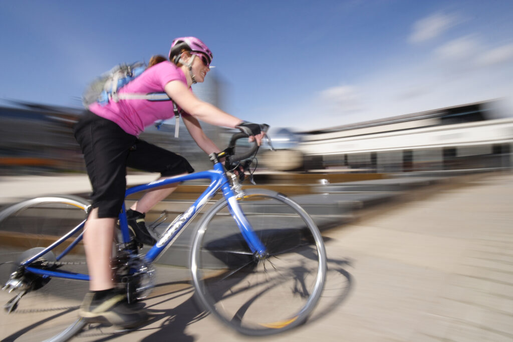 Cara on a Giant