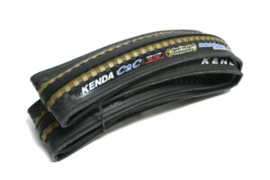 Kenda C2C 700x23c tyre