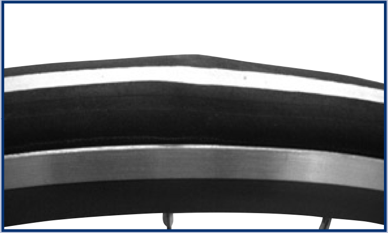 Schwalbe Ultremo R (bulge profile)