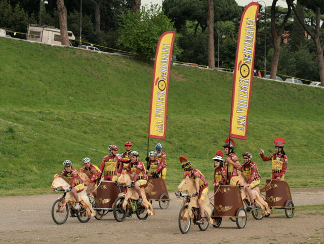 chariot-bike-race-start.jpg