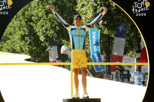 Contador on the podium, Tour de France 2009