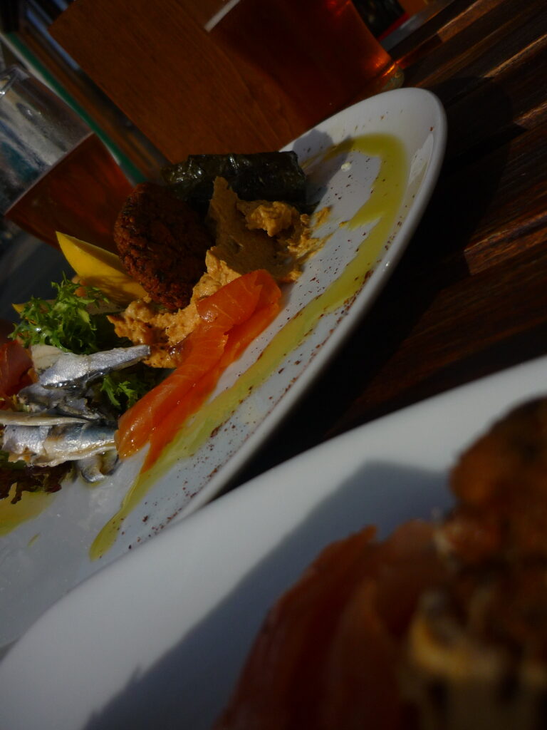 Meze.