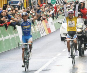Tour of Ireland stg 3: double win pic Myles McCorry
