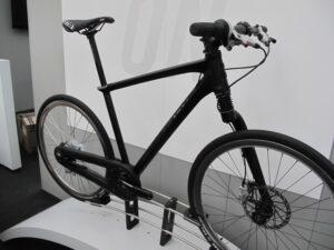 Cannondale On side on