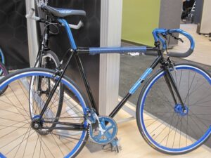 SE Black n blue fixed